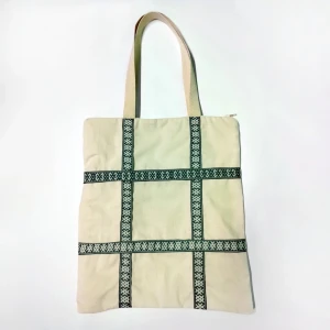 Сумка-шоппер бежевая с тесьмой «Плодородие» в русском стиле на молнии