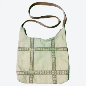 Сумка-хобо бежевая с тесьмой «Ржаной колос» в русском стиле